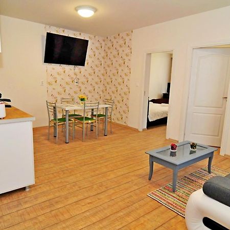 Apartament 7 Central Targu Mures Exterior photo